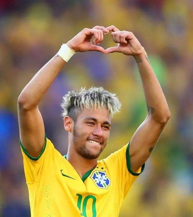 马克西表现不佳，本赛季得分首场不足20分