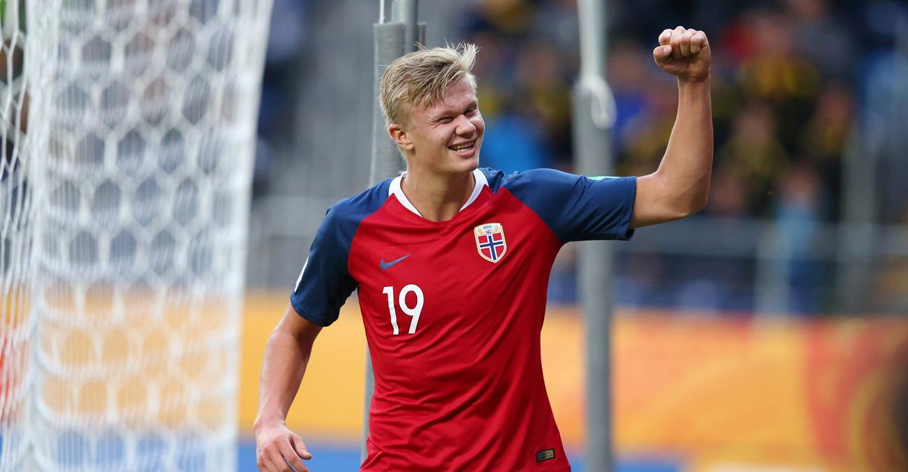 错失绝平机会，帕罗特补时阶段勺子点球打飞