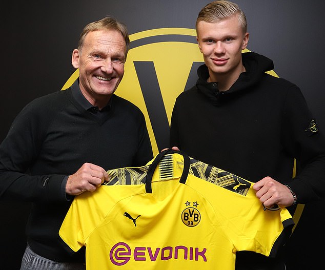 半场：勒沃库森3-0狼堡，蒂尔曼传射，霍夫曼、塔普索巴建功