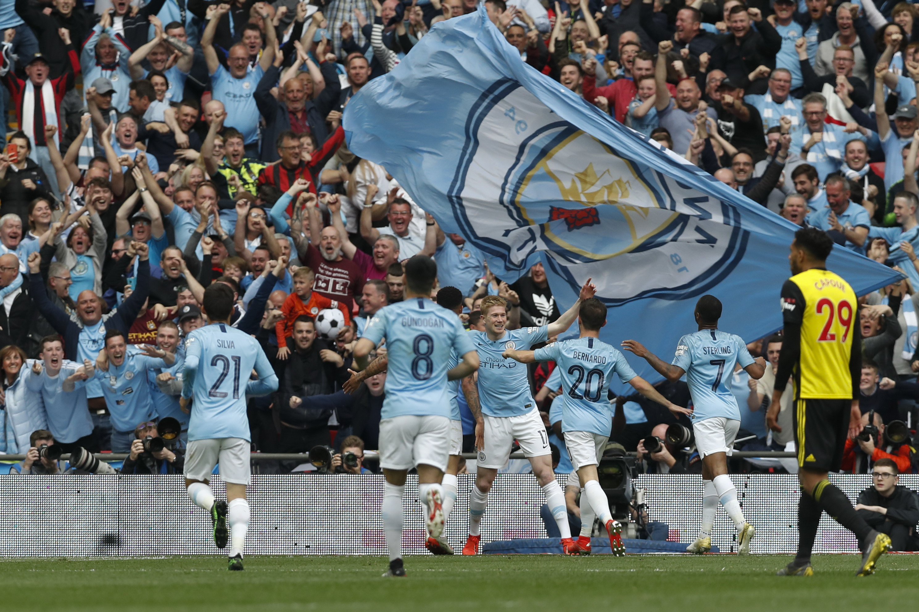 单局0-7到13-11！林诗栋、蒯曼很努力！国乒混双2-1领先德国组合