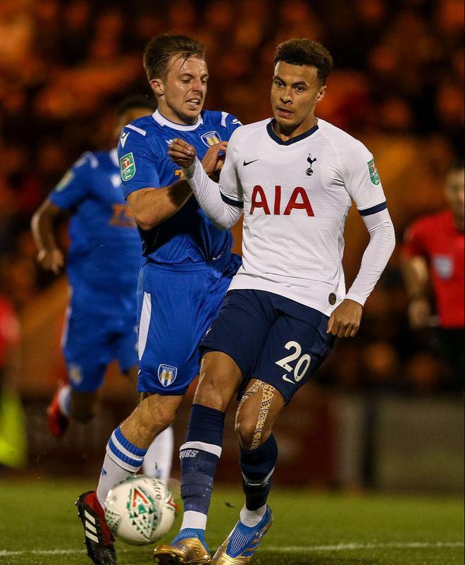 爱迪森巴杰2025季后赛轰3发本垒打，世界大赛G1代打满贯砲